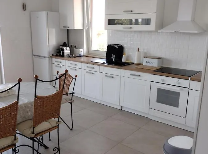 Tandem * Kápolnásnyék